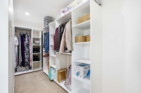 Photo of property in 6 Armstrong Way, Waiuku, 2123