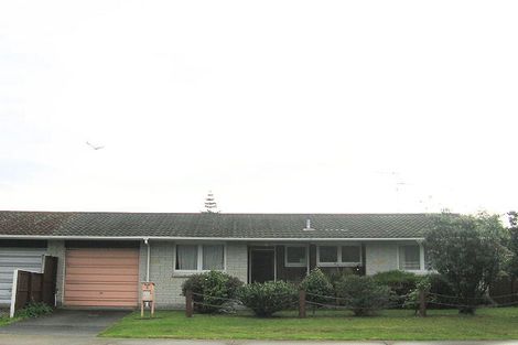 Photo of property in 5 Arawhata Road, Paraparaumu, 5032