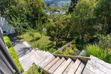 Photo of property in 4a Ryan Grove, Tawa, Wellington, 5028
