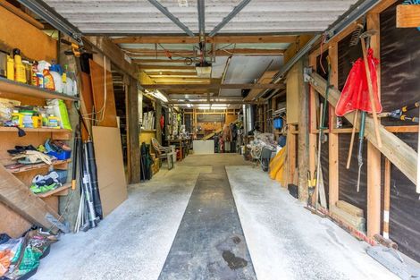 Photo of property in 18 Bay View Road, Cable Bay, 0420