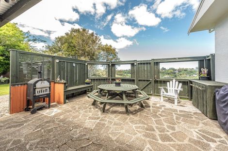Photo of property in 28 Shakespeare Road, Bastia Hill, Whanganui, 4500