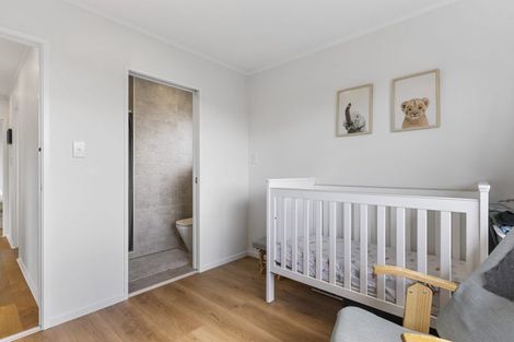 Photo of property in 73 Aberfeldy Avenue, Highland Park, Auckland, 2010