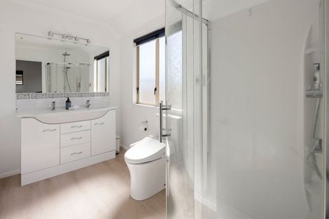 Photo of property in 2 Coleraine Drive, Rototuna, Hamilton, 3210