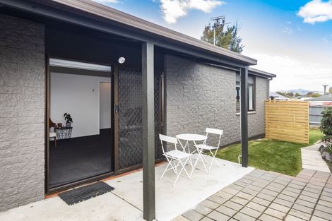 Photo of property in 2/68 Ottawa Road, Wainoni, Christchurch, 8061