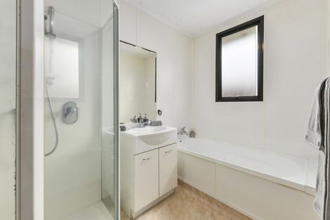 Photo of property in 10 Memphis Grove, Totara Park, Upper Hutt, 5018