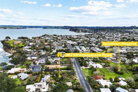 Photo of property in 893 Whangaparaoa Road, Manly, Whangaparaoa, 0930
