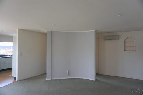 Photo of property in 68 Whiting Crescent, Greenmeadows, Napier, 4112