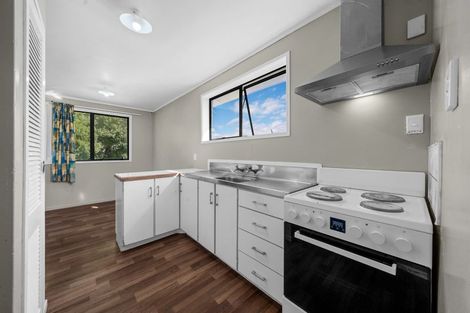 Photo of property in 25 Sharland Avenue, Manurewa, Auckland, 2102