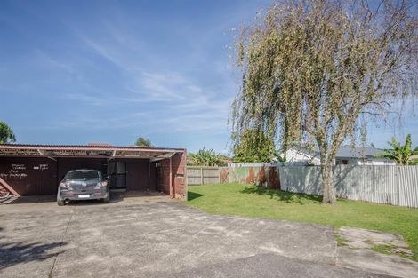 Photo of property in 2/24a Vine Street, Mangere East, Auckland, 2024