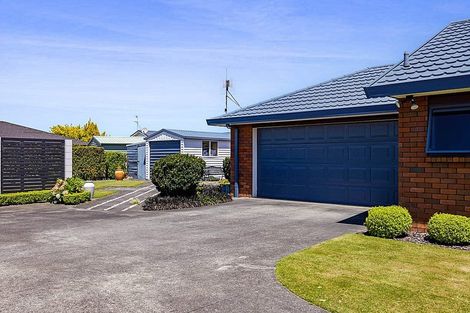 Photo of property in 36 Camberwell Road, Hawera, 4610