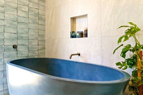 Photo of property in 36 Raukawa Road, Peka Peka, Waikanae, 5391