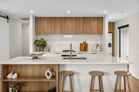 Photo of property in 11 Pisa Moorings Road, Mount Pisa, Cromwell, 9383