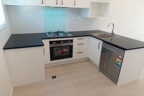 Photo of property in 2/2c Walsall Street, Avondale, Auckland, 1026