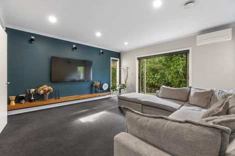 Photo of property in 26b Awhiorangi Promenade, Swanson, Auckland, 0816