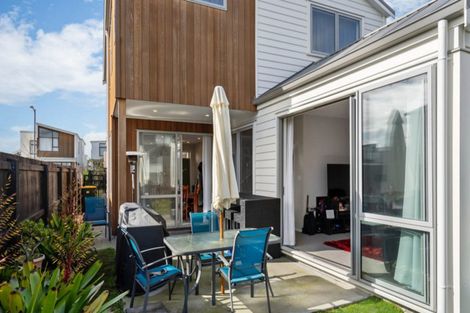 Photo of property in 20 Courage Road, Papakura, 2110