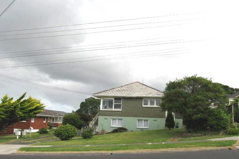 Photo of property in 3/8 East Coast Road, Milford, Auckland, 0620