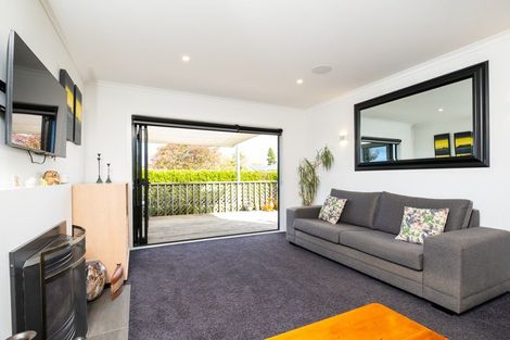 Photo of property in 22 Elbourne Street, Taradale, Napier, 4112
