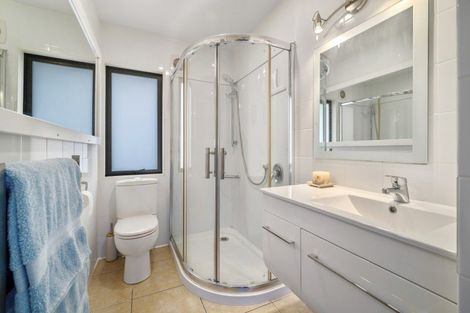 Photo of property in 35 Taharepa Road, Hilltop, Taupo, 3330