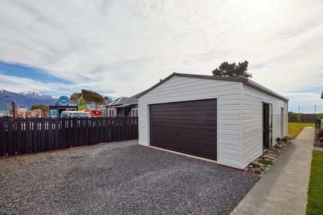 Photo of property in 16 Beach Road, Kaikoura, 7300