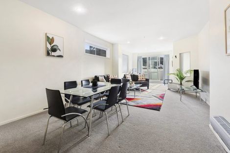 Photo of property in Stadium Garden Flats, 403/107 Thorndon Quay, Pipitea, Wellington, 6011