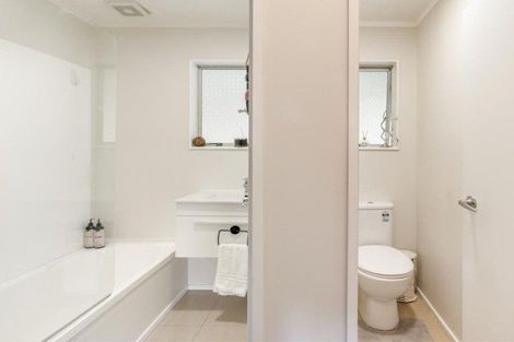 Photo of property in 4 John Street, Petone, Lower Hutt, 5012