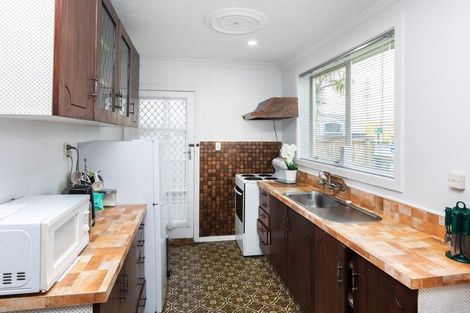 Photo of property in 1/4 Division Street, Riccarton, Christchurch, 8041