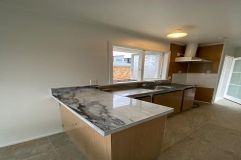 Photo of property in 158 Old Farm Road, Hamilton East, Hamilton, 3216