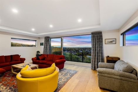 Photo of property in 28 Woodlau Rise, Huntsbury, Christchurch, 8022