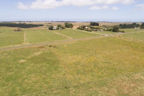 Photo of property in Campbell Road, Brunswick, 4571