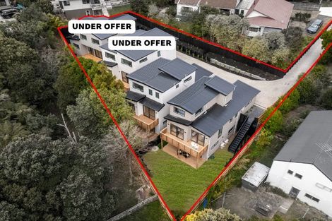 Photo of property in 11a Dianthus Place, Browns Bay, Auckland, 0630