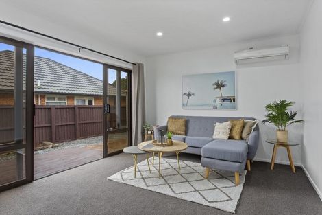 Photo of property in 2 Fulham Street, Islington, Christchurch, 8042