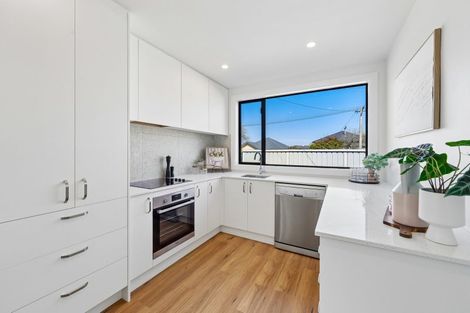 Photo of property in 6 Jennings Place, Rangiora, 7400