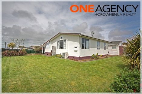 Photo of property in 6a Te Awa Street, Foxton Beach, Foxton, 4815