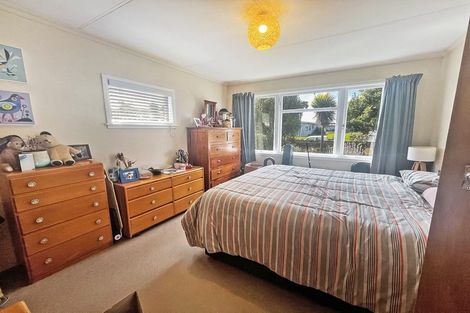 Photo of property in 10 Aberdeen Avenue, Takaro, Palmerston North, 4412