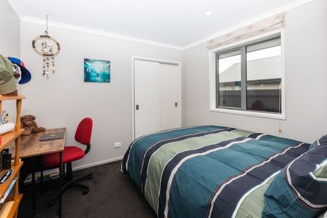 Photo of property in 44 Worsleys Road, Cracroft, Christchurch, 8025