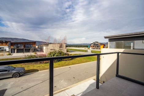 Photo of property in 10 Le Mans Grove, Cromwell, 9384