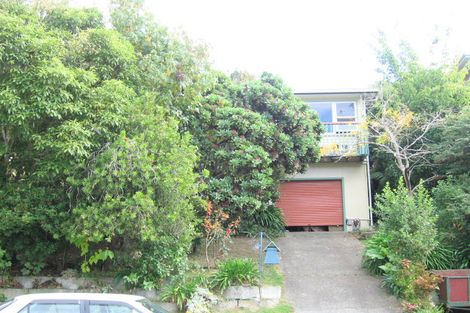 Photo of property in 6 Deller Grove, Silverstream, Upper Hutt, 5019