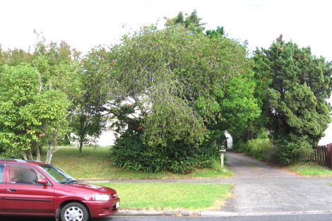 Photo of property in 22 Ribblesdale Road, Henderson, Auckland, 0612