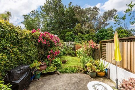 Photo of property in 4/14 Rosehaugh Avenue, Karori, Wellington, 6012