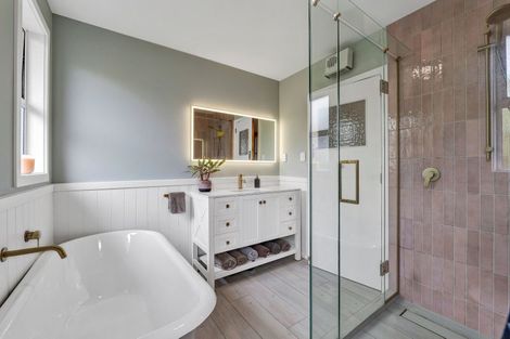 Photo of property in 7 Hursthouse Street, Vogeltown, New Plymouth, 4310