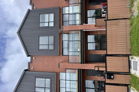 Photo of property in 39a Murphys Park Drive, Flat Bush, Auckland, 2019