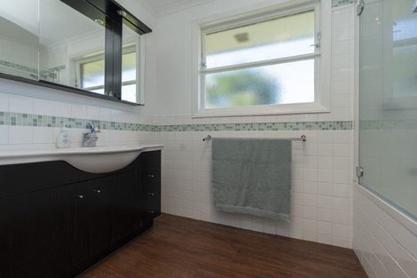 Photo of property in 9 Gerrand Place, Chedworth, Hamilton, 3210