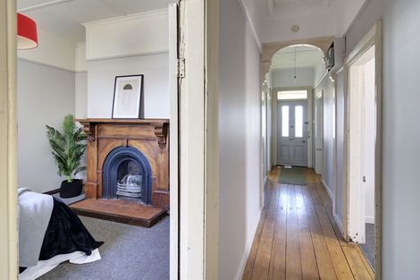 Photo of property in 72 Lincoln Road, Masterton, 5810