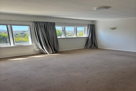 Photo of property in 169 Broderick Road, Johnsonville, Wellington, 6037
