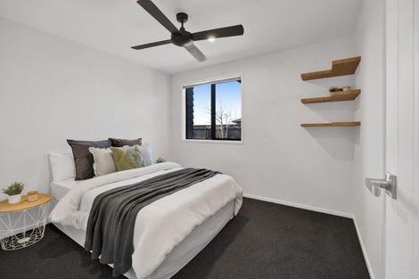 Photo of property in 5 Aheahea Way, Hurworth, New Plymouth, 4310