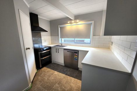 Photo of property in 7a Litchfield Place, Clarks Beach, 2122