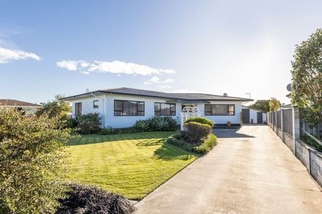 Photo of property in 233 Kennedy Road, Onekawa, Napier, 4110