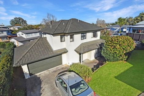 Photo of property in 12 Price Crescent, Mount Wellington, Auckland, 1060