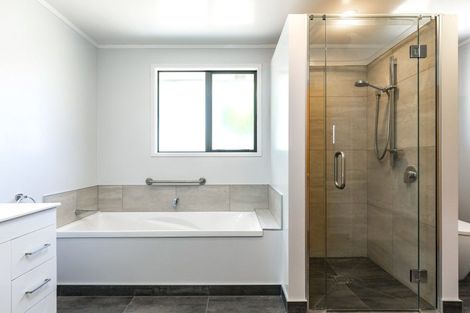 Photo of property in 24a Karina Crescent, Redwoodtown, Blenheim, 7201