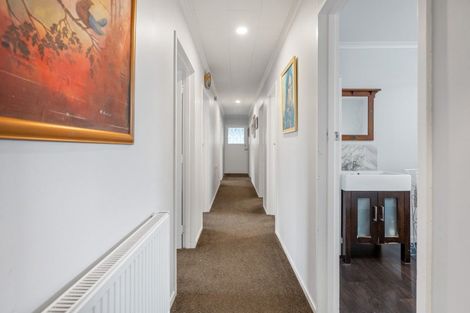 Photo of property in 4 Hill Street, Lawrence, 9532